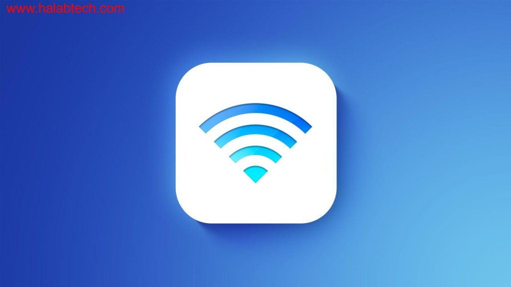 أيقونات قفل بجانب شبكات الواي-فاي المعروضة في مركز التحكم على iPhone