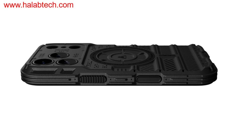 صورة تُظهر شريط كاميرا iPhone 17 Pro الممتد عبر ظهر الهاتف وفق نموذج Tank Case من dBrand