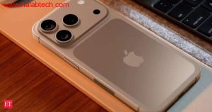 مصنع فوكسكون في بنغالور أثناء بدء إنتاج iPhone 17