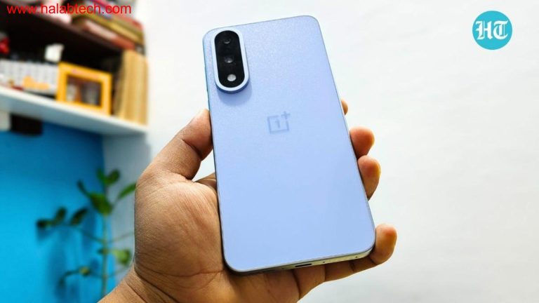 هاتف OnePlus Nord 5 بظهر مطفي وتشكيلة ألوان Marble Sands وPhantom Grey وDry Ice