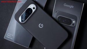 Pixel 10 Pro XL يعرض تصميم الهاتف مع واجهة Pixel المميزة