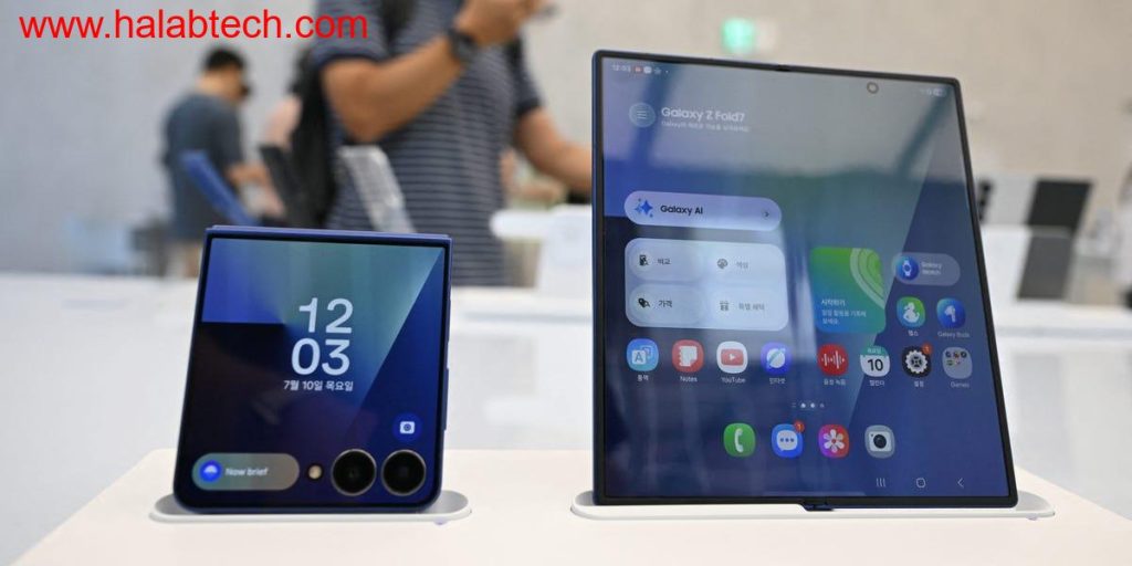هاتفان قابلان للطي من سامسونغ Galaxy Z Fold7 وZ Flip7 يتألقان بجانب بعضهما