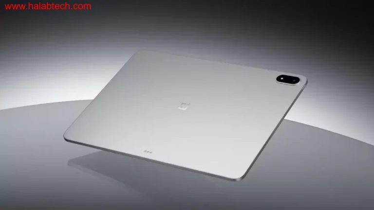 صورة ترويجية لـ OnePlus Pad 3 باللونين Storm Blue وFrosted Silver مع مواصفات الجهاز